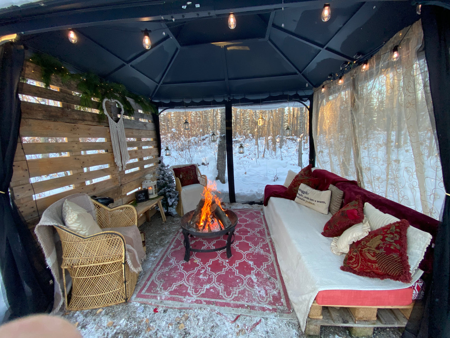 Winter Romantic Picnic for 2